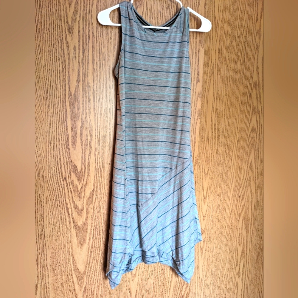 Smartwool Dress Kerchief Hemline